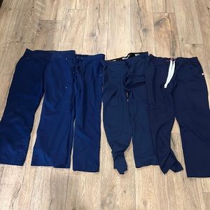 4 pairs of Navy Medium Petite Scrubs